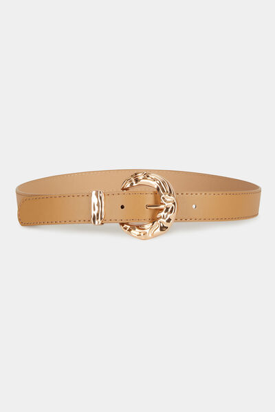 Ceinture avec boucle martelée beige femme