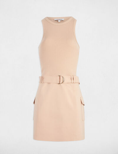 Robe courte ajustée ceinturée beige femme
