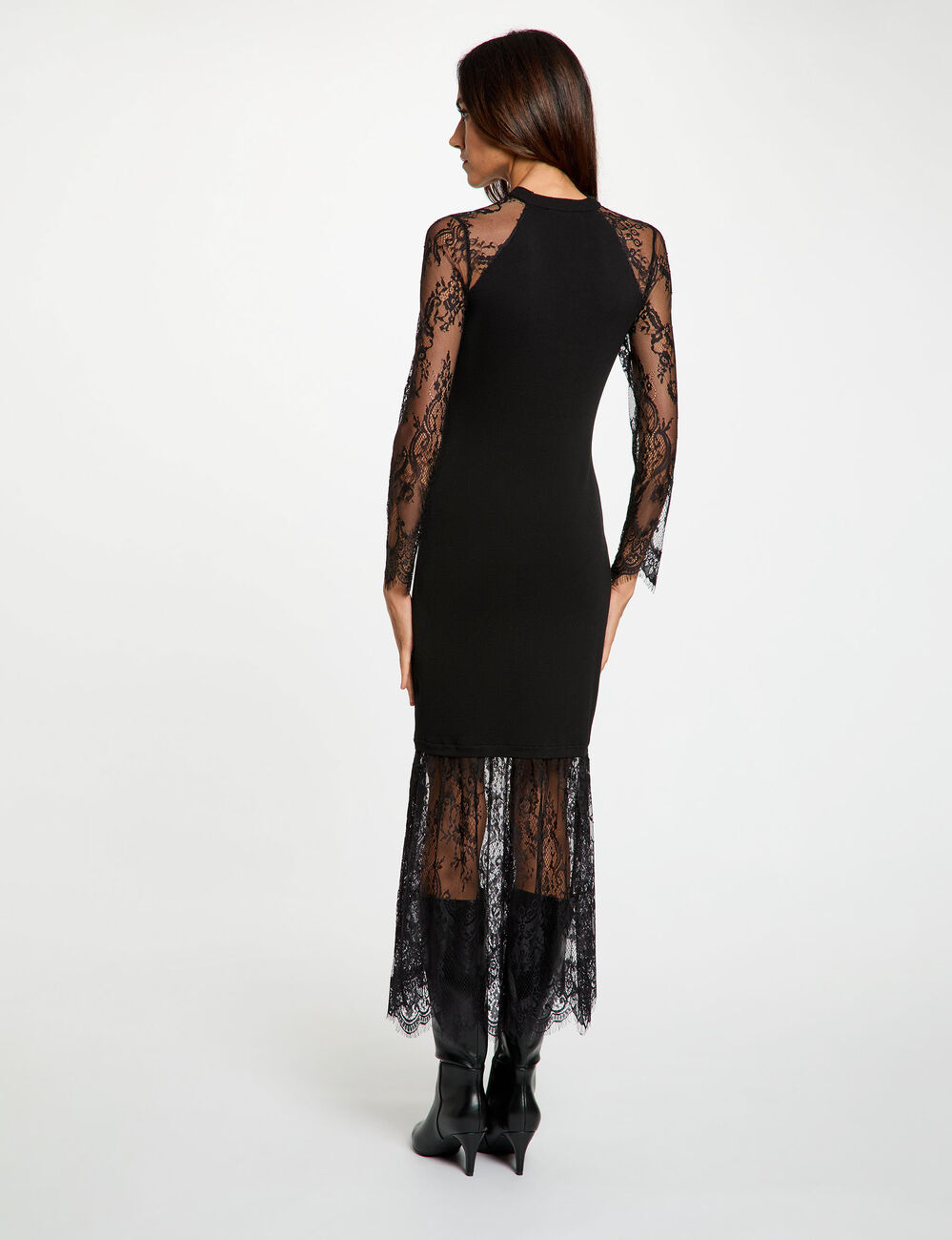 Robe tricot avec d&eacute;tails en dentelle noir femme