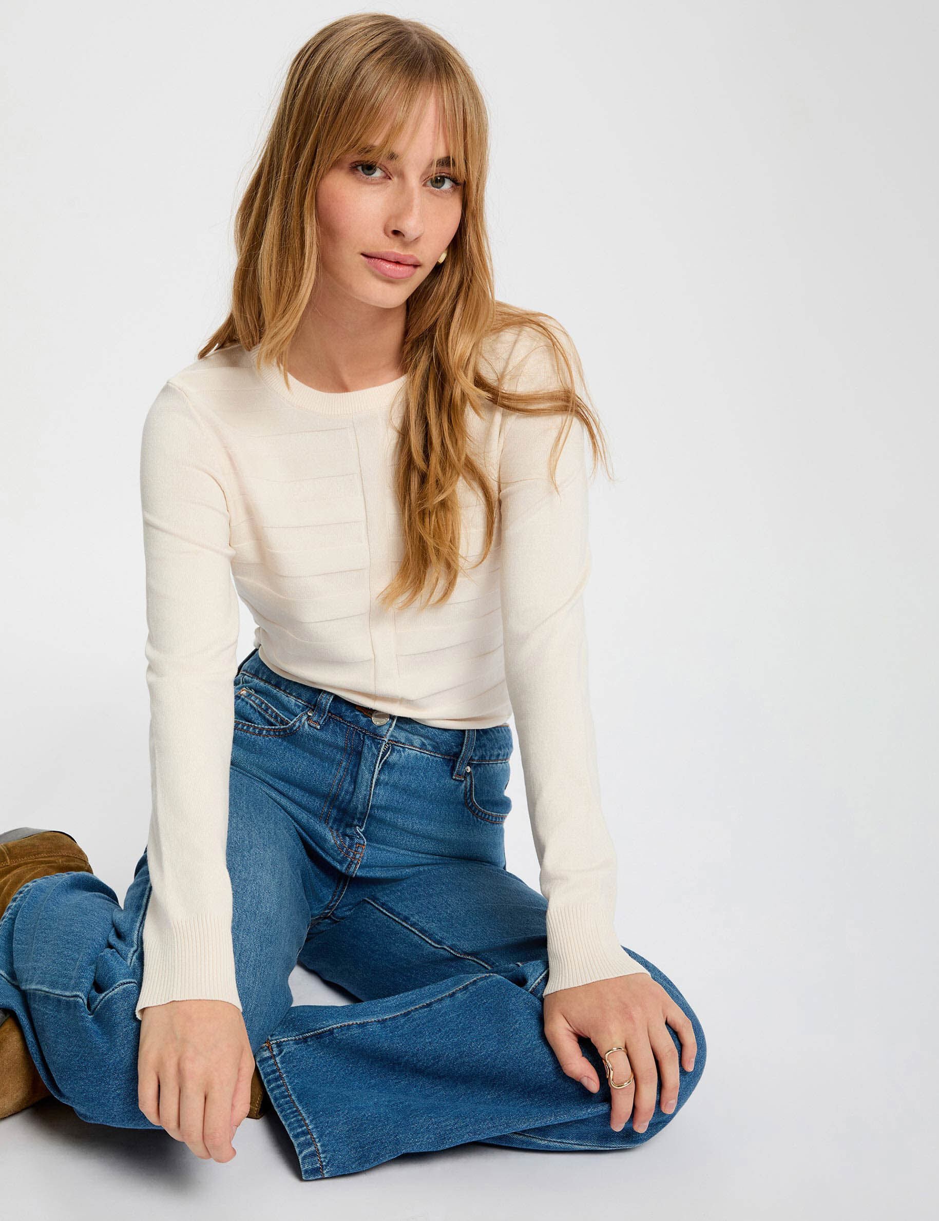 Pull ajusté col rond femme