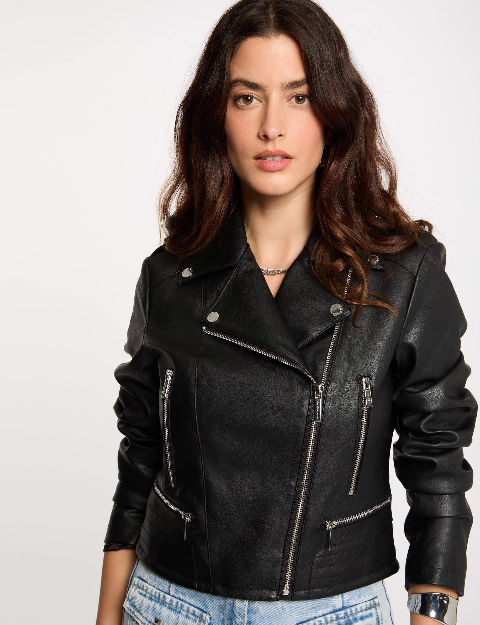 Blouson cintré similicuir noir femme Blouson cintré similicuir noir femme