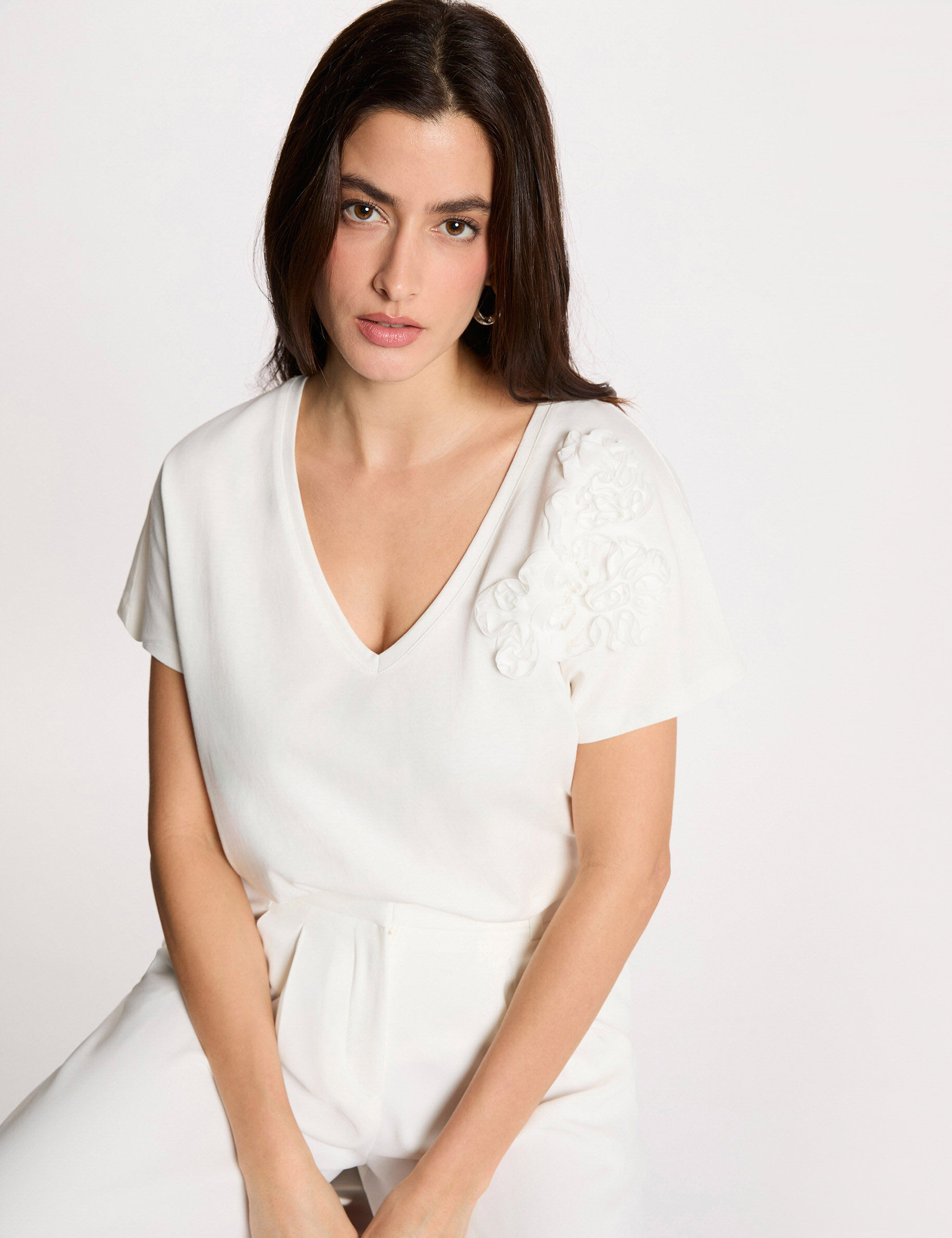 T shirt col v manches courtes femme - vue 1