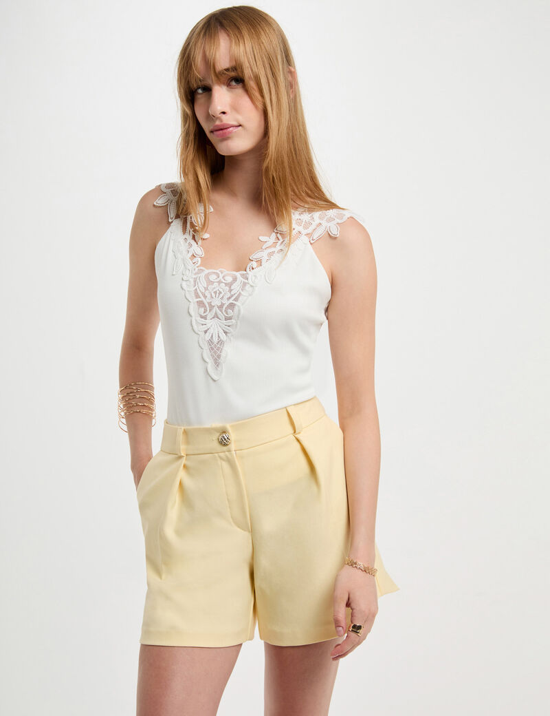 short droit jaune pastel femme Short droit jaune pastel femme