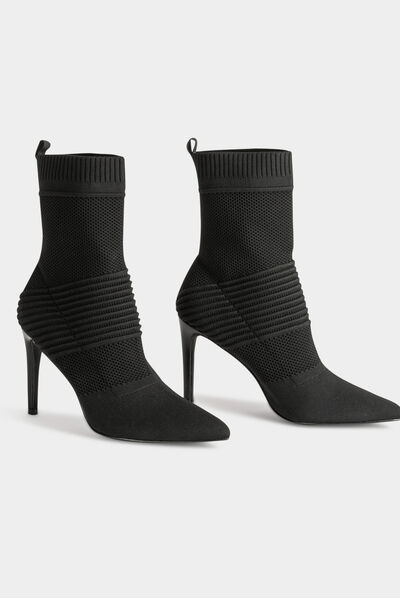 Bottines à talons aiguilles noir femme