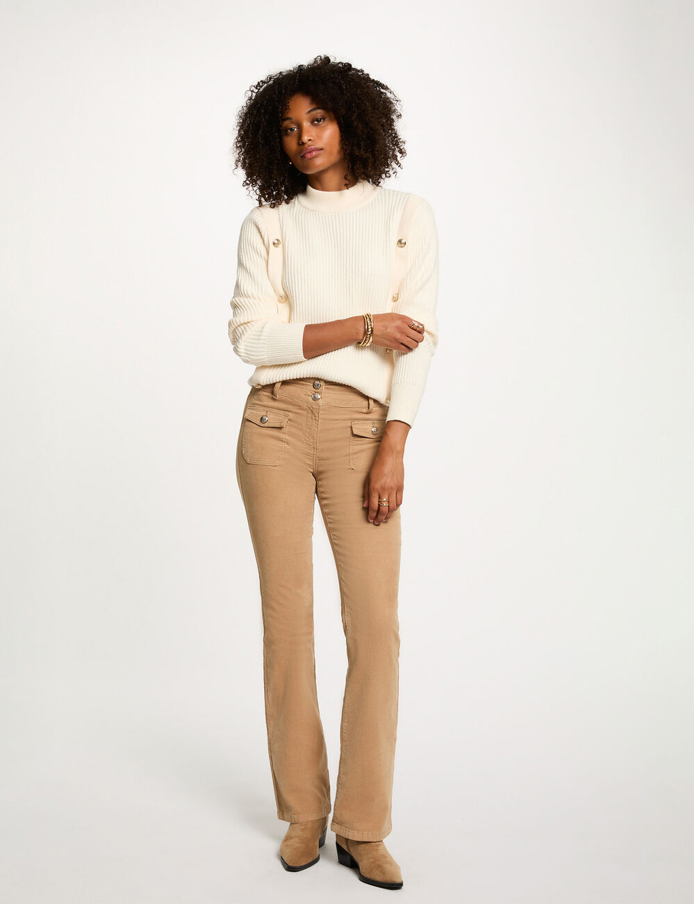 Pull court col roul&eacute; ivoire femme