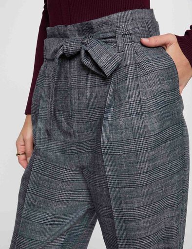 pantalon carotte a carreaux multicolore femme Pantalon carotte à carreaux multicolore femme