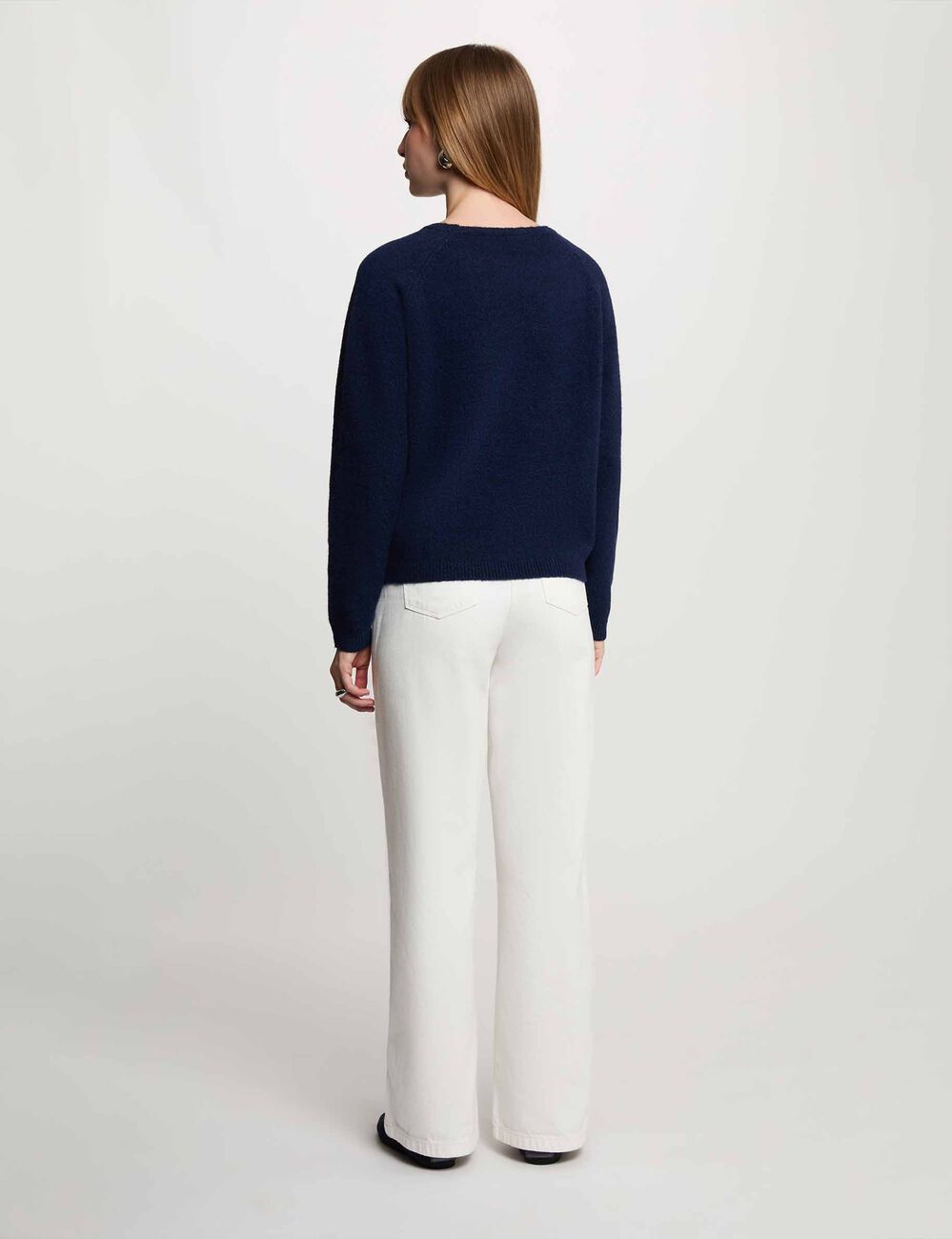 Pull brod&eacute; manches longues bleu marine femme