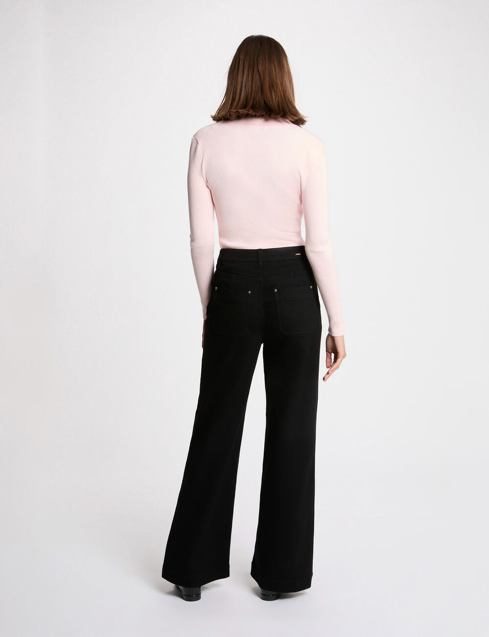Pull ajust&eacute; col tailleur rose clair femme