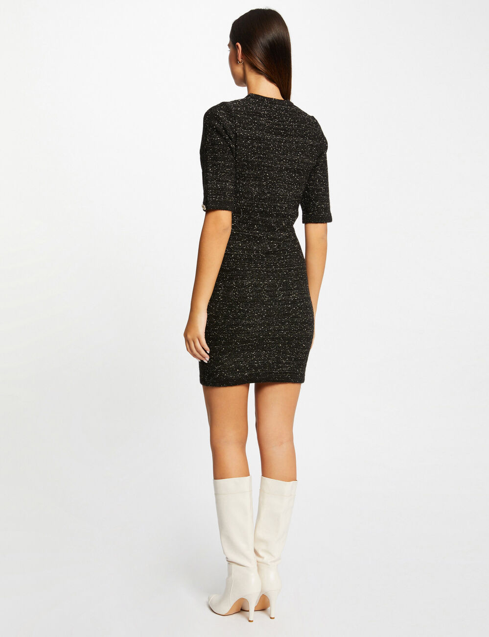 Robe pull ajust&eacute;e manches courtes noir femme