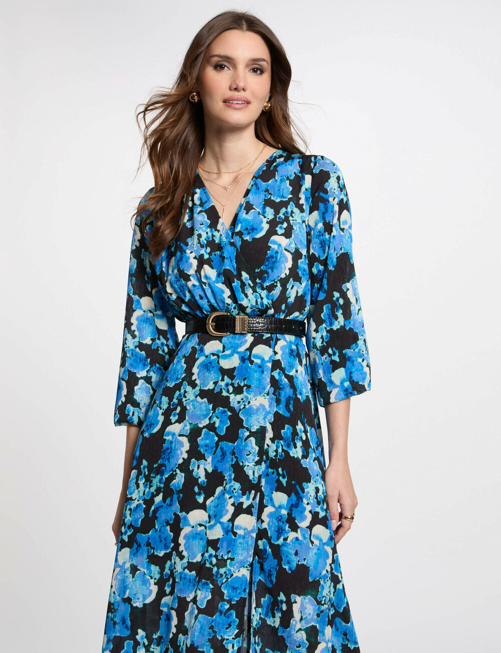 Robe longue cintr&eacute;e fluide multicolore femme