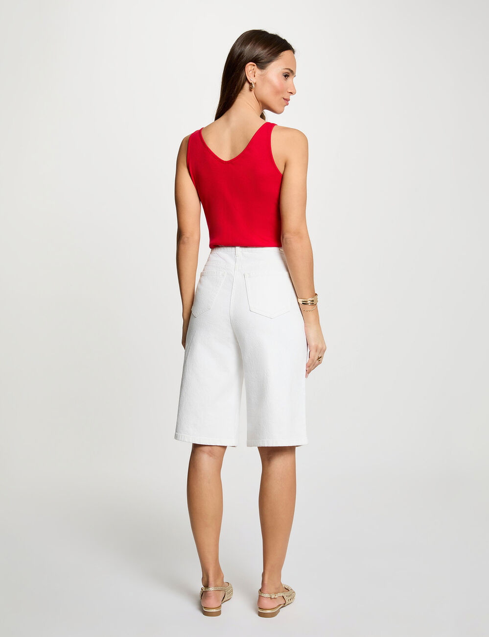 D&eacute;bardeur cintr&eacute; col v rouge femme