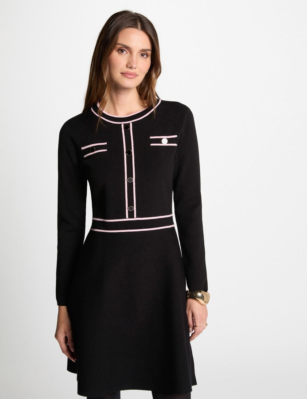Robe tricot courte ajust&eacute;e noir femme