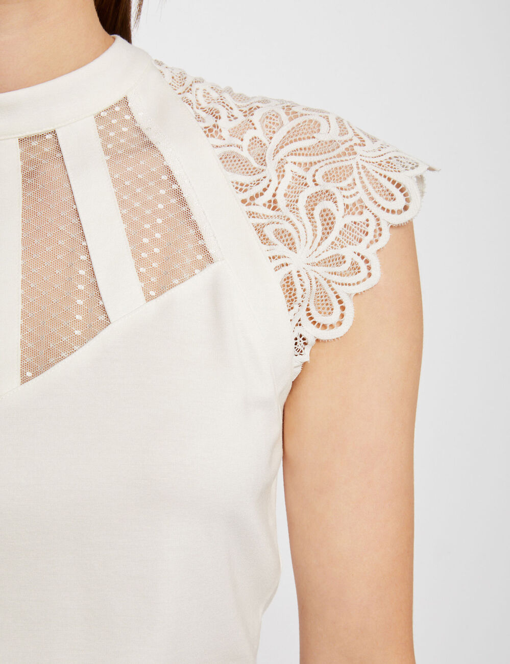 T-shirt manches courtes &agrave; dentelle ivoire femme