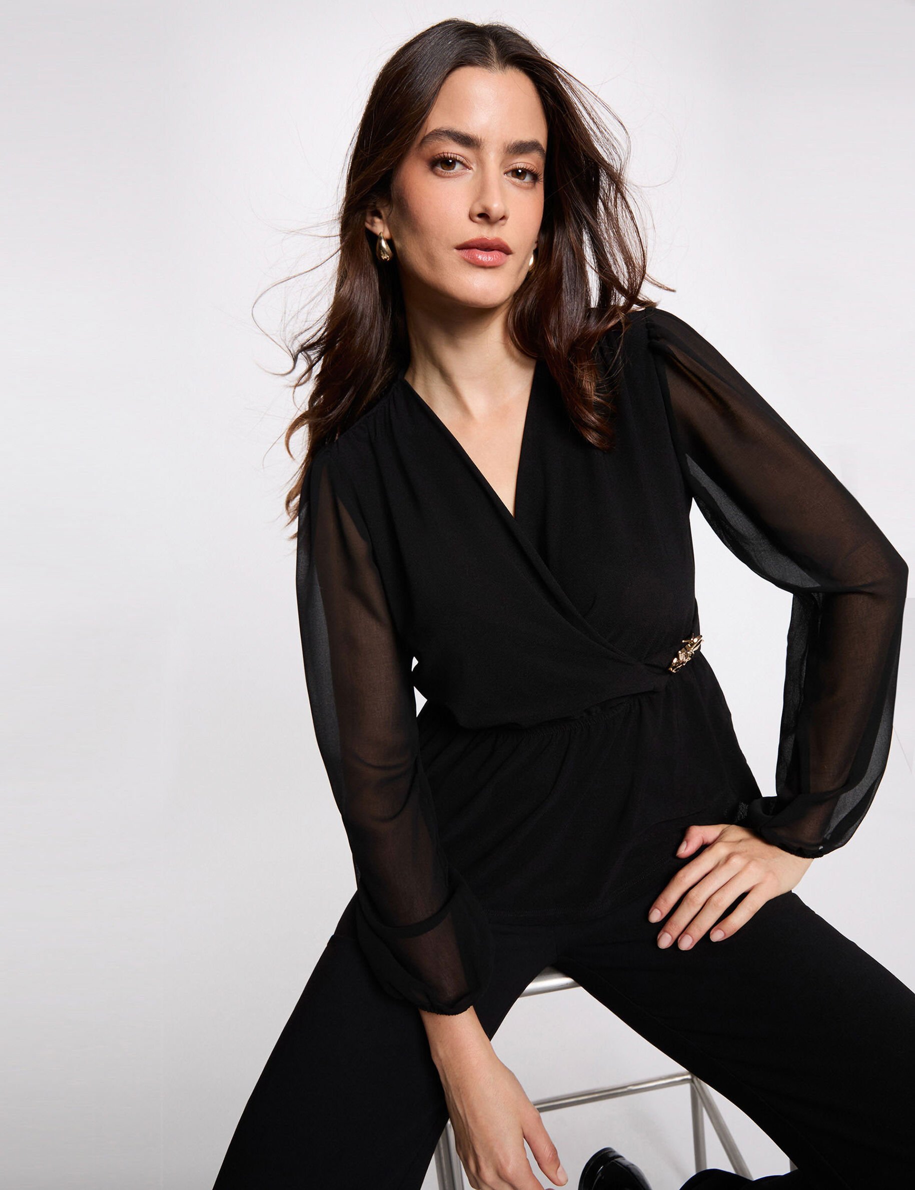 T shirt cache coeur col v femme - vue 2