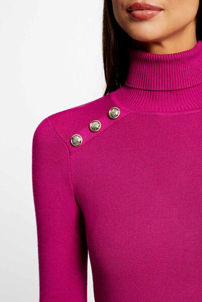 Robe pull ajustée col roulé et boutons framboise femme