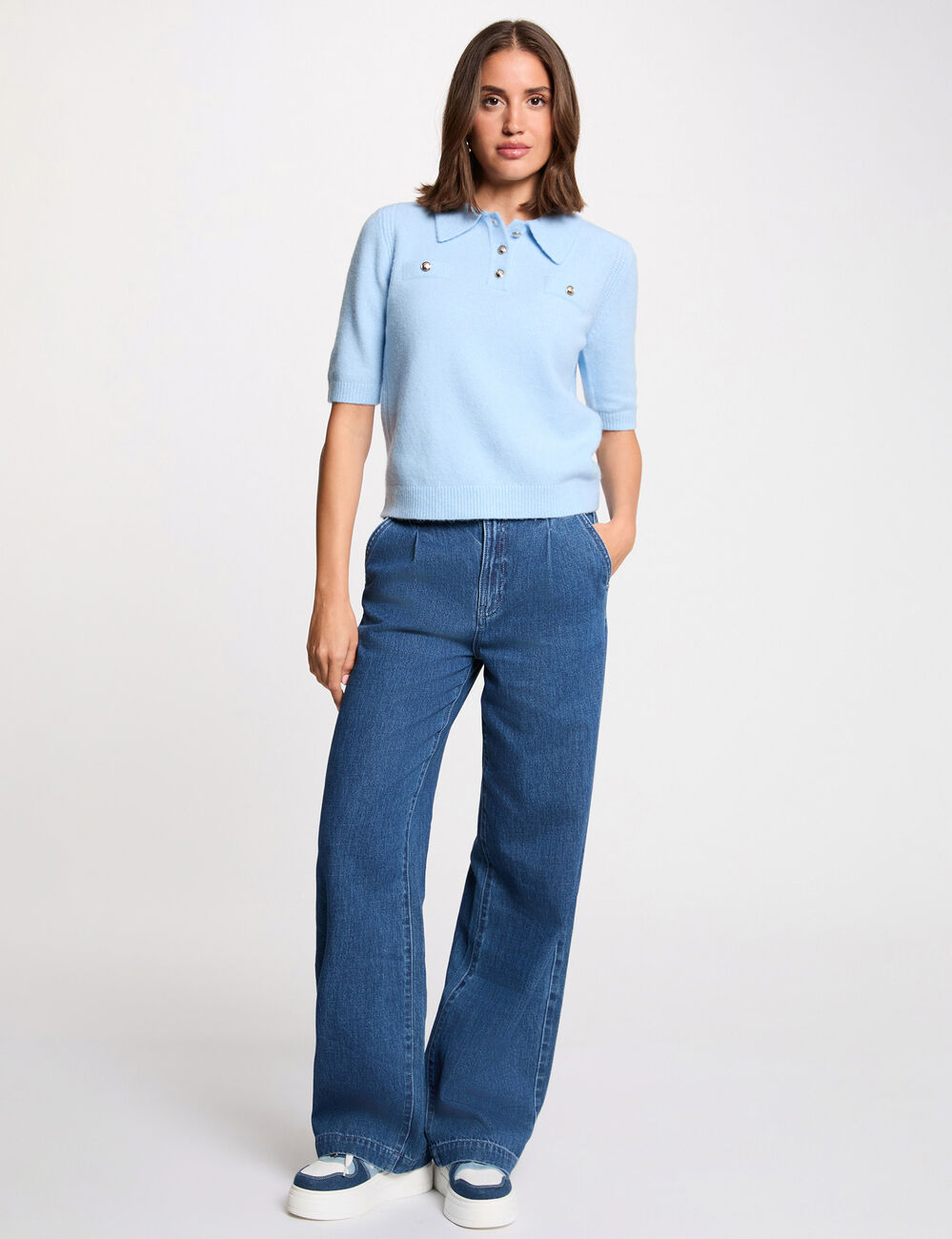 Pull ajust&eacute; col &agrave; revers bleu clair femme