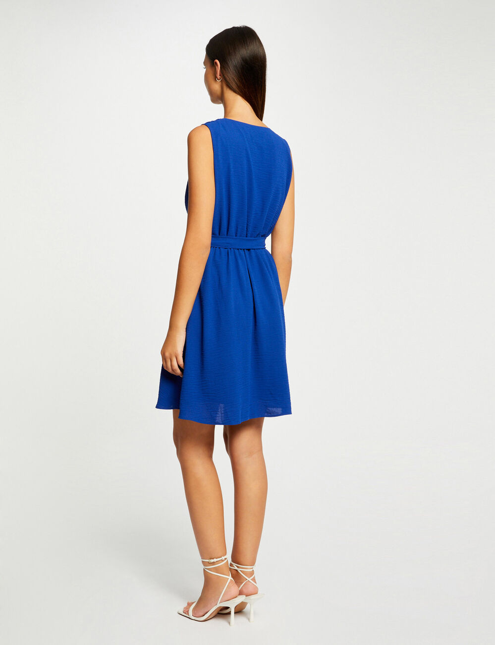 Robe portefeuille fluide ceintur&eacute;e bleu electrique femme