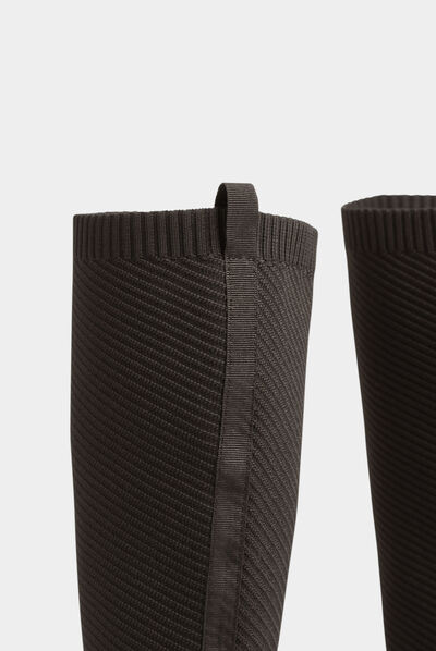 Bottes à talons aiguilles noir femme