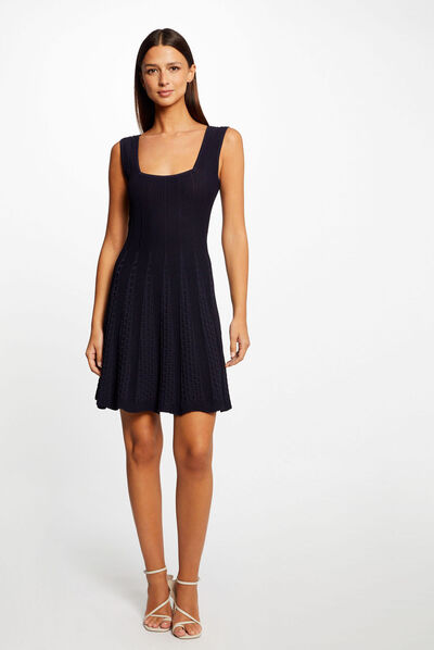 Robe pull patineuse à bretelles marine femme