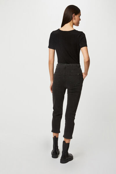 T-shirt manches courtes avec col en V noir femme