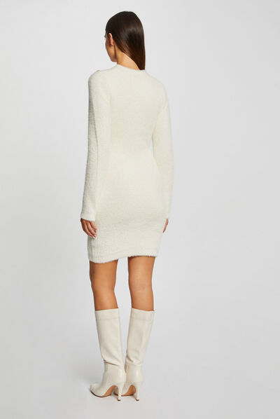 Robe pull ajustée maille duveteuse ivoire femme
