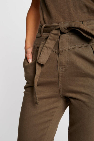 Jeans slim taille haute ceinturé 7/8ème vert kaki femme