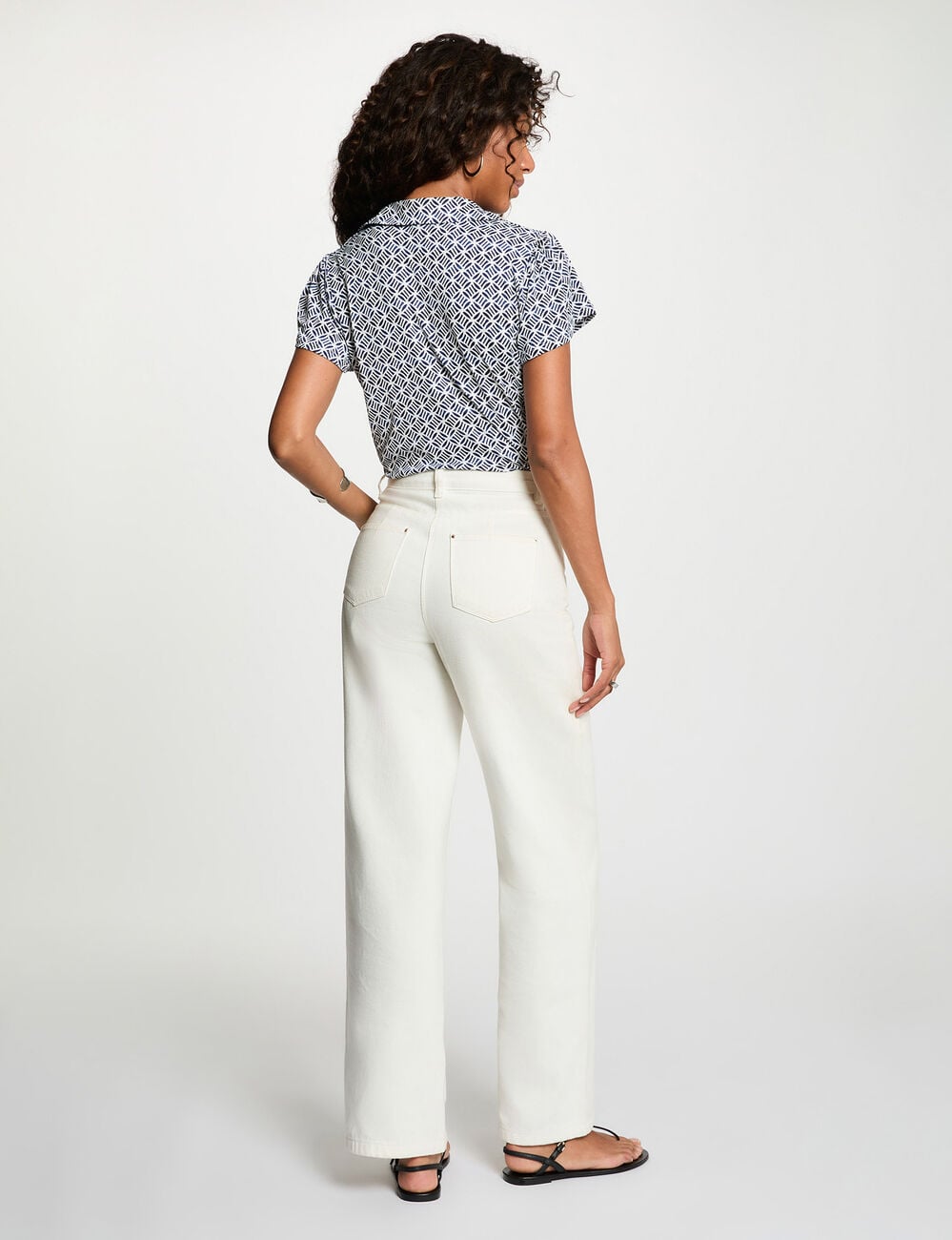 Chemise nou&eacute;e col &agrave; revers blanc femme