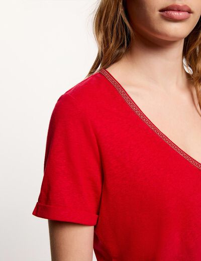 T-shirt col v perl&eacute; rouge femme