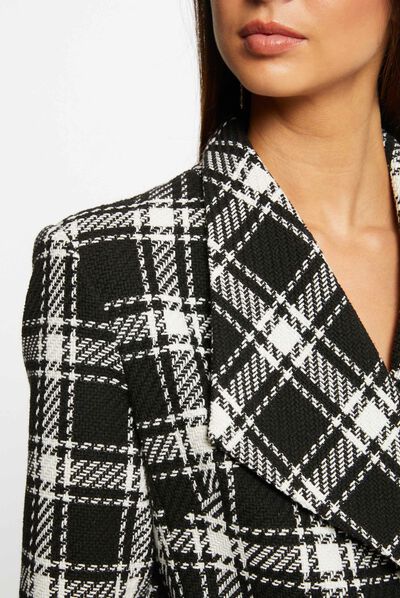 Manteau mi-long cintré à carreaux noir femme