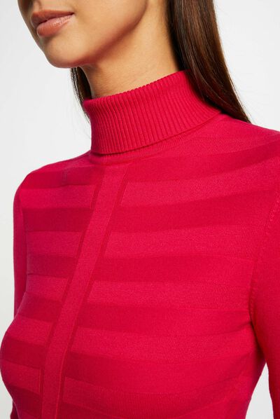 Pull manches longues col roulé rose moyen femme