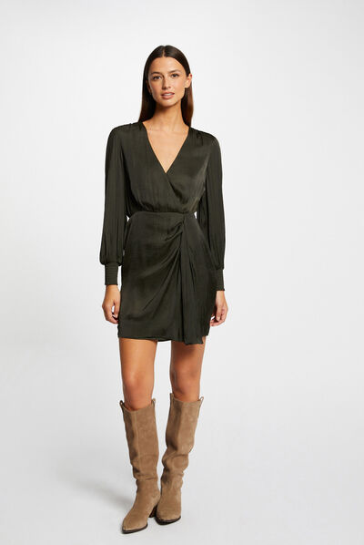 Robe cintrée drapée satin vert fonce femme