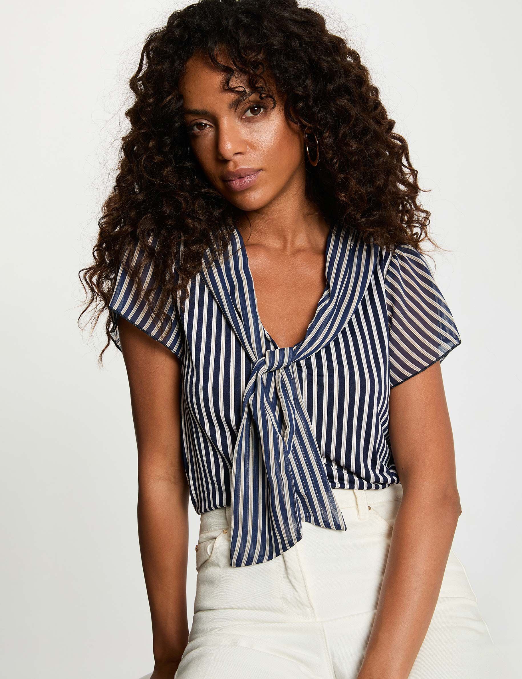 T shirt col lavallière femme