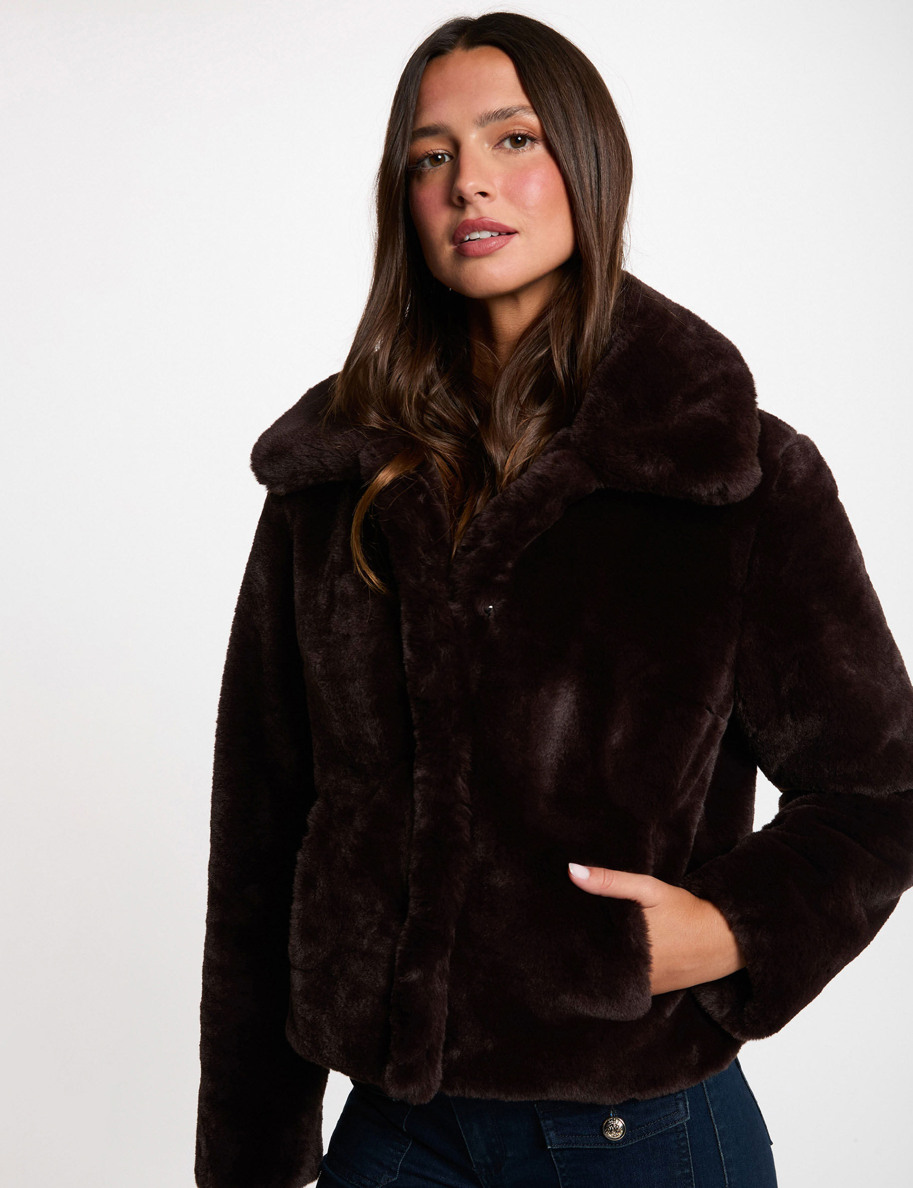Veste courte fausse fourrure femme - vue 7