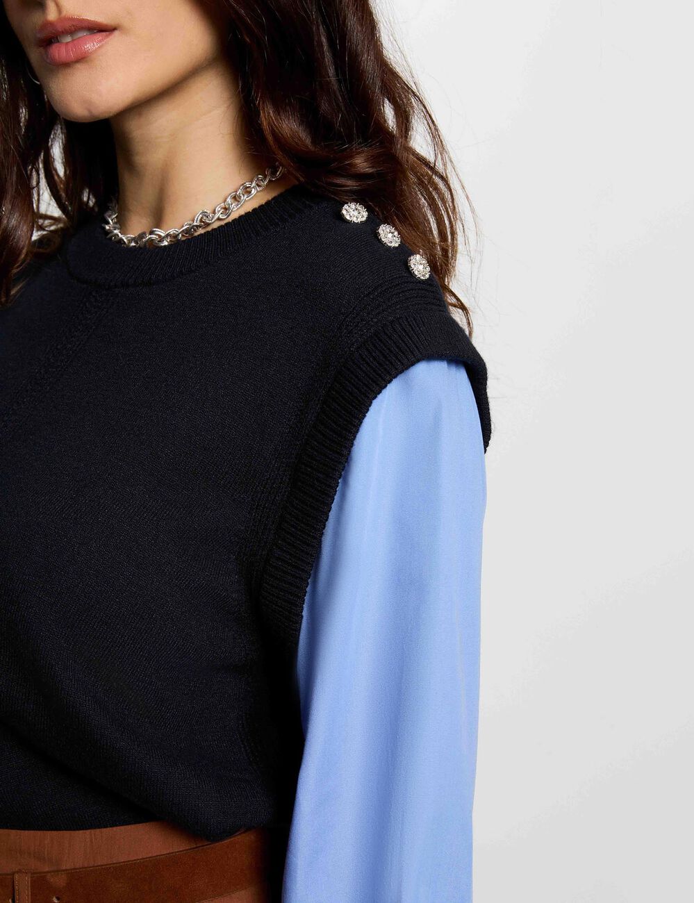 Pull ajust&eacute; col &agrave; revers bleu marine femme