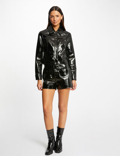 Short droit aspect vinyle noir femme