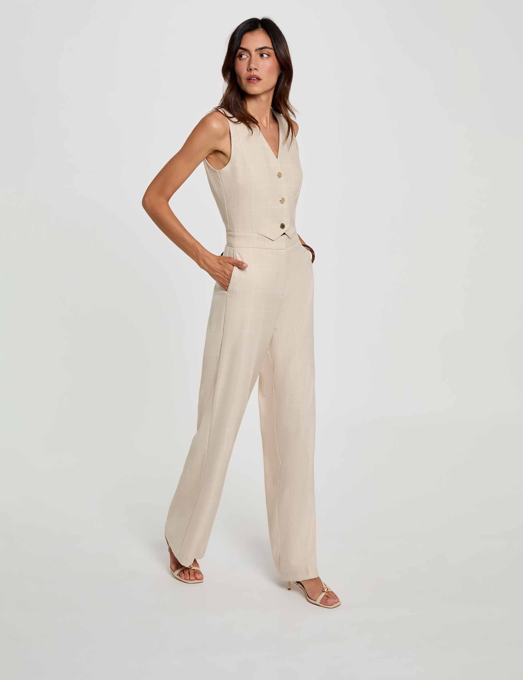 Combinaison large col v beige femme Combinaison large col v beige femme