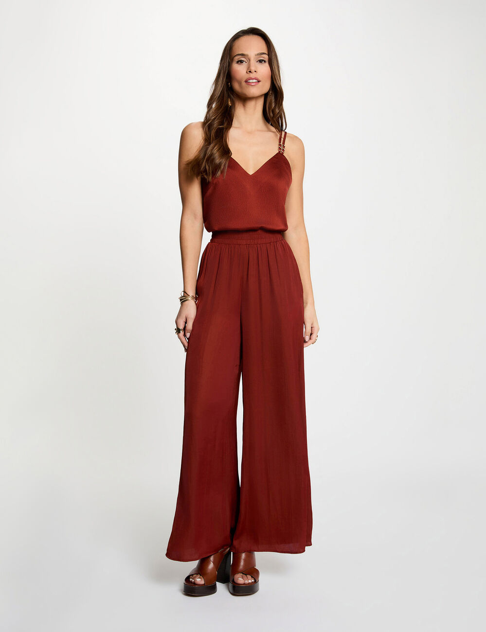 Top satin &agrave; bretelles marron cognac femme