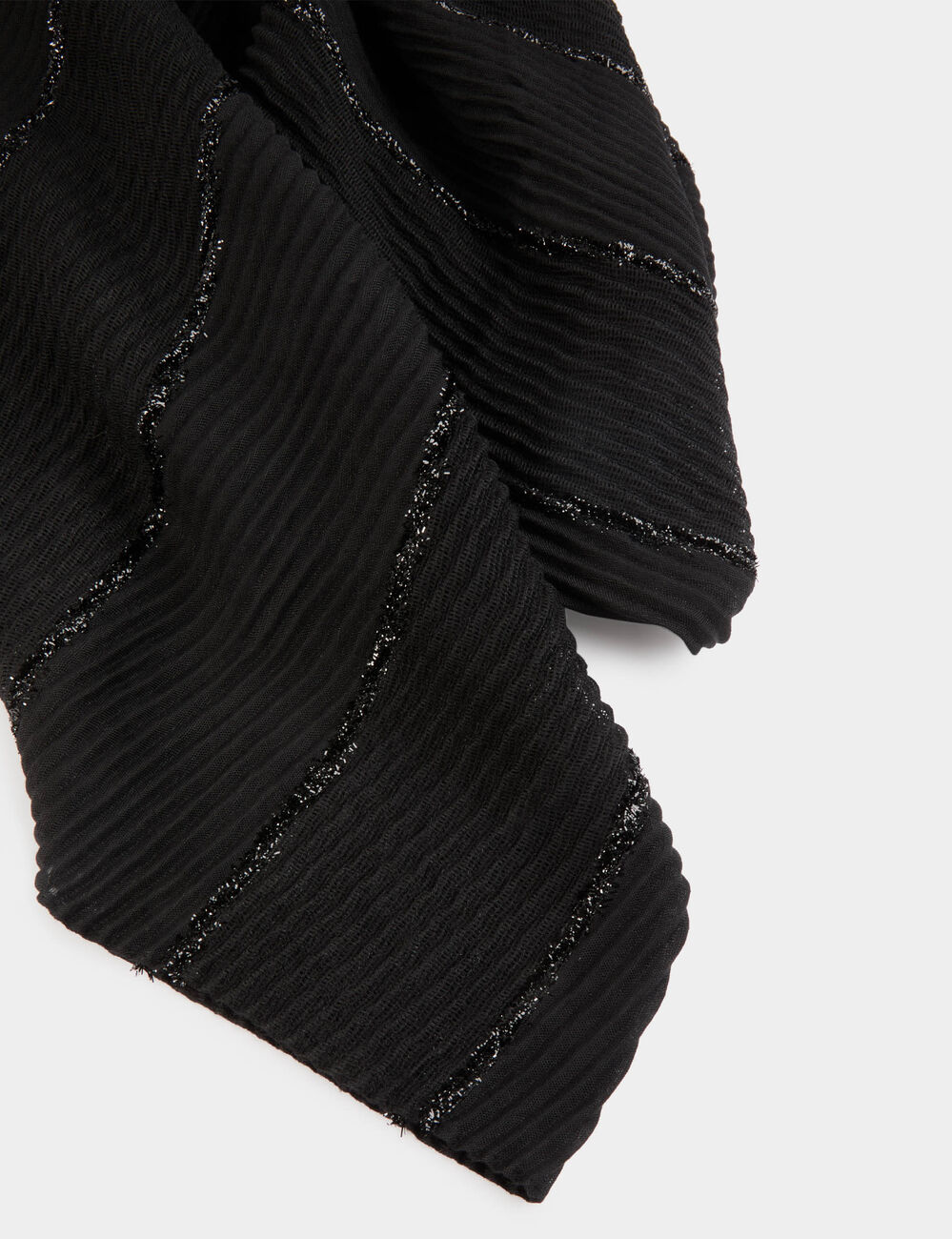 Foulard pliss&eacute; m&eacute;tallis&eacute; noir femme