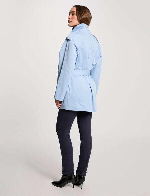 trench court fluide bleu ciel femme Trench court fluide bleu ciel femme