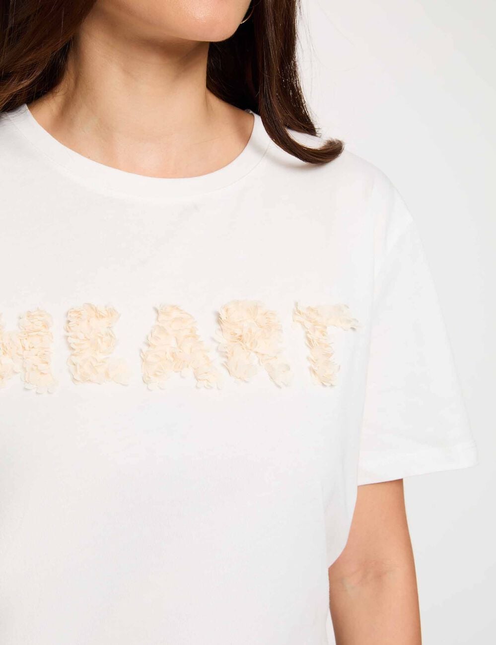 T-shirt broderie en relief blanc femme