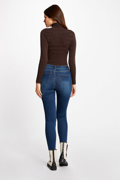 Pull manches longues col roulé marron fonce femme
