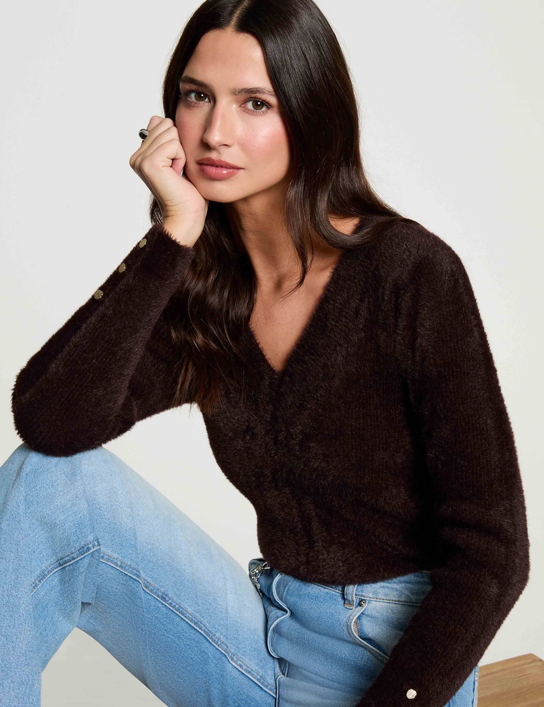 Pull col v manches longues femme