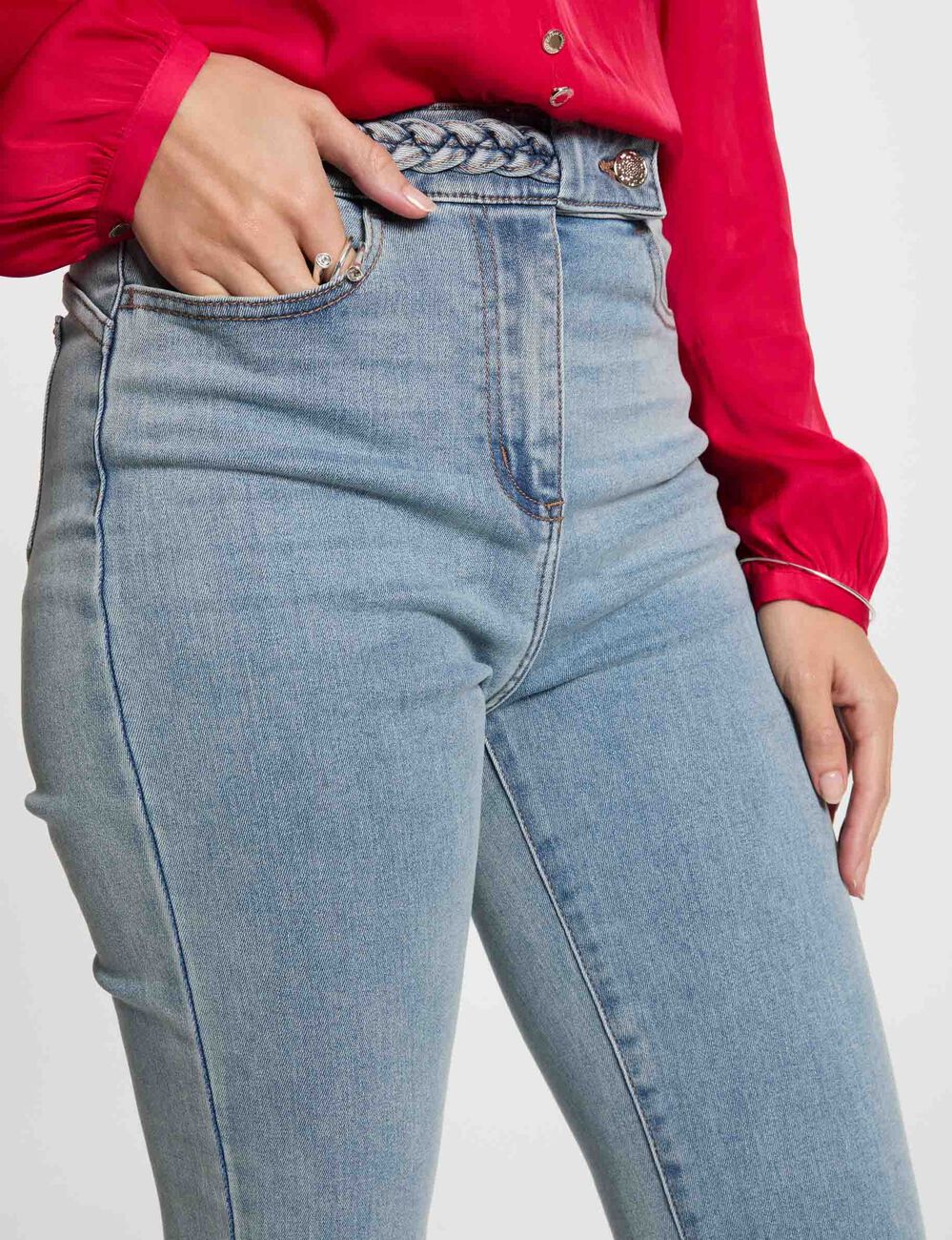 Jeans droit avec détails tressés denim bleach femme
