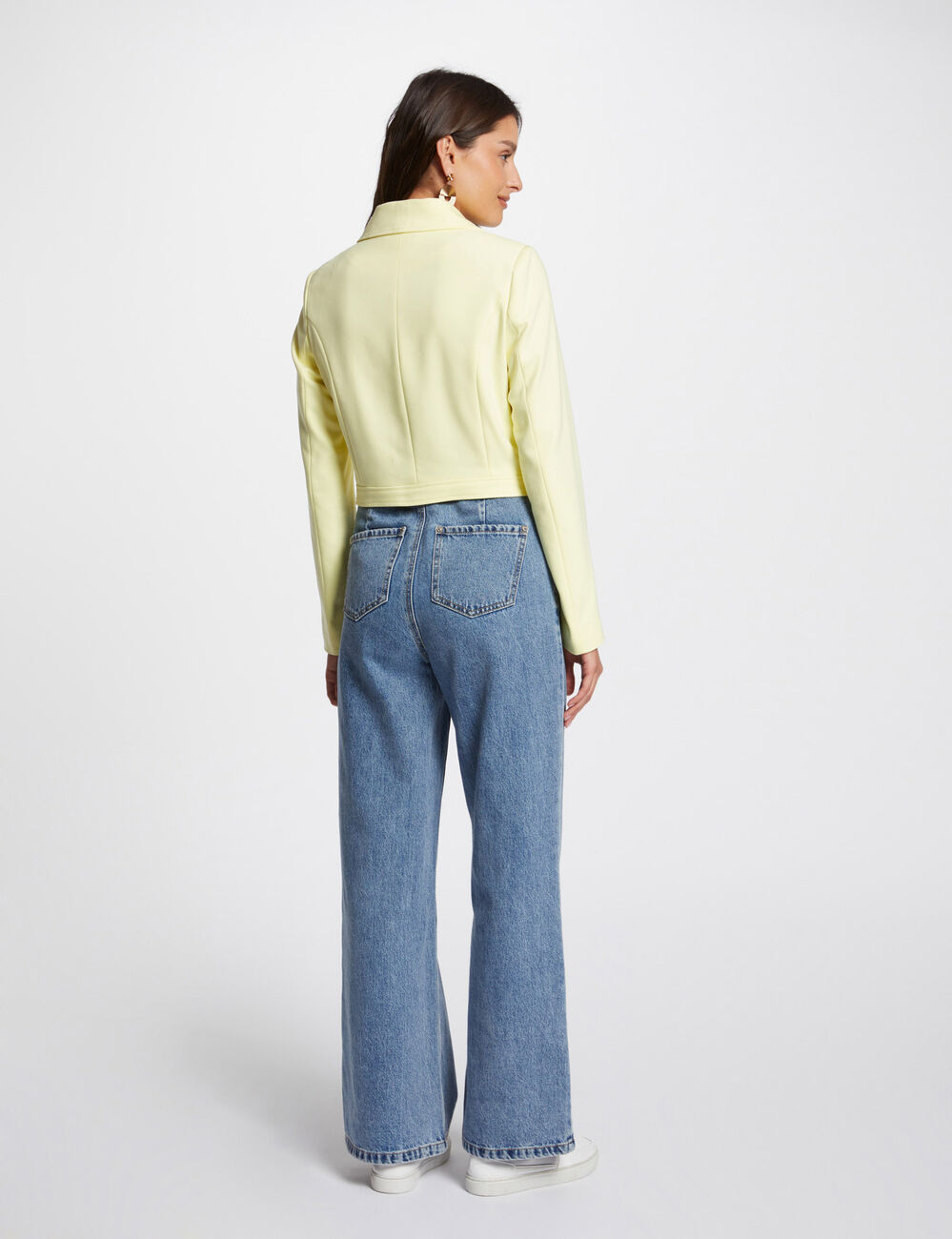 Veste courte boutonnée jaune clair femme