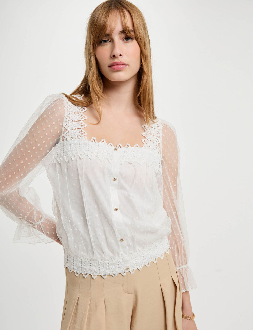 T-shirt Manches 3/4 Blanc à Fleurs Brillantes Patrice Breal - Taille 44, Occasion Très Bon état