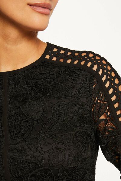 Combinaison droite en dentelle noir femme