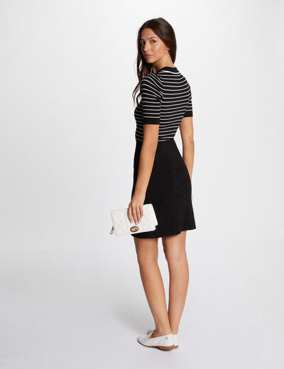 Robe tricot courte ray&eacute;e noir femme