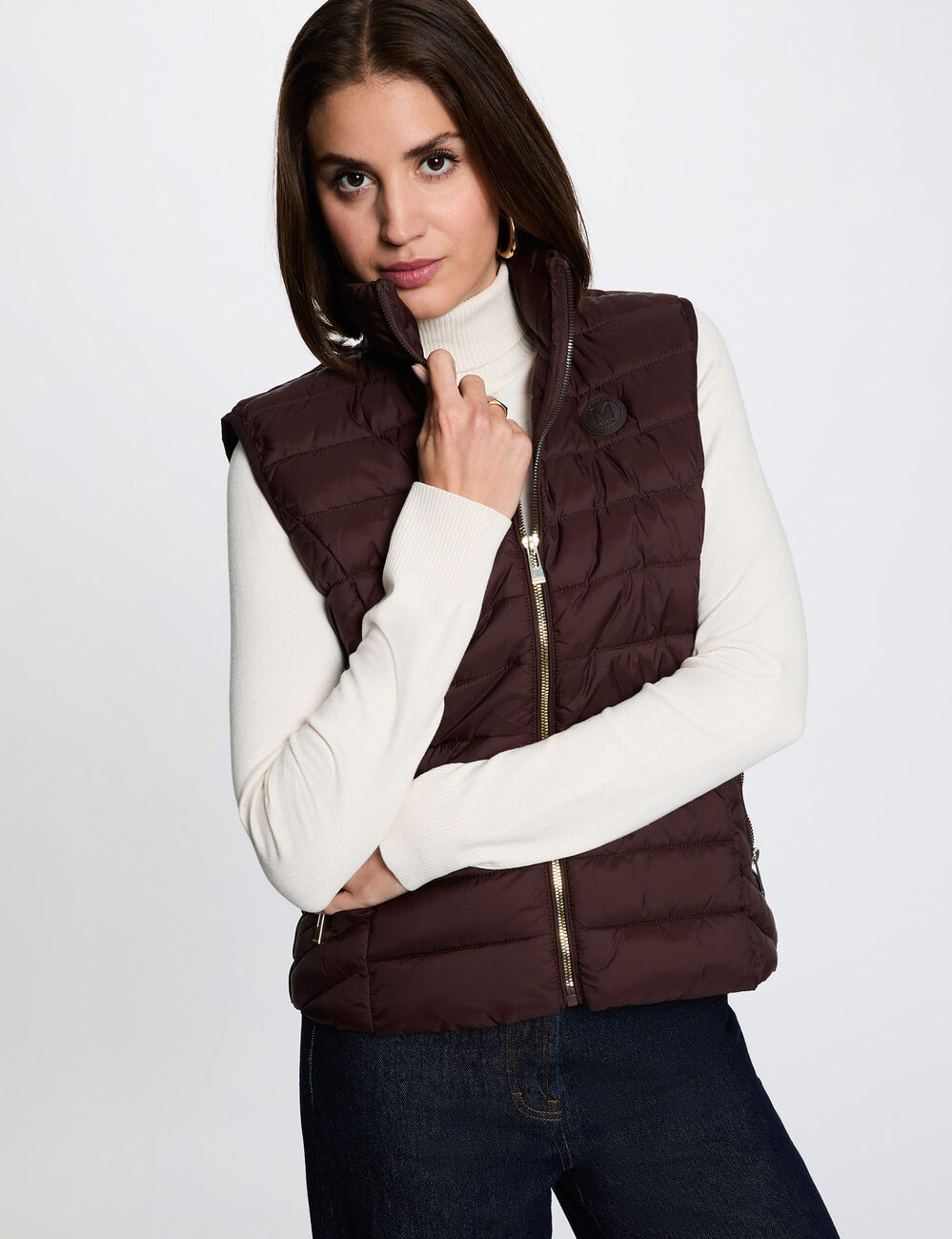 Doudoune sans manches col montant marron fonc&eacute; femme