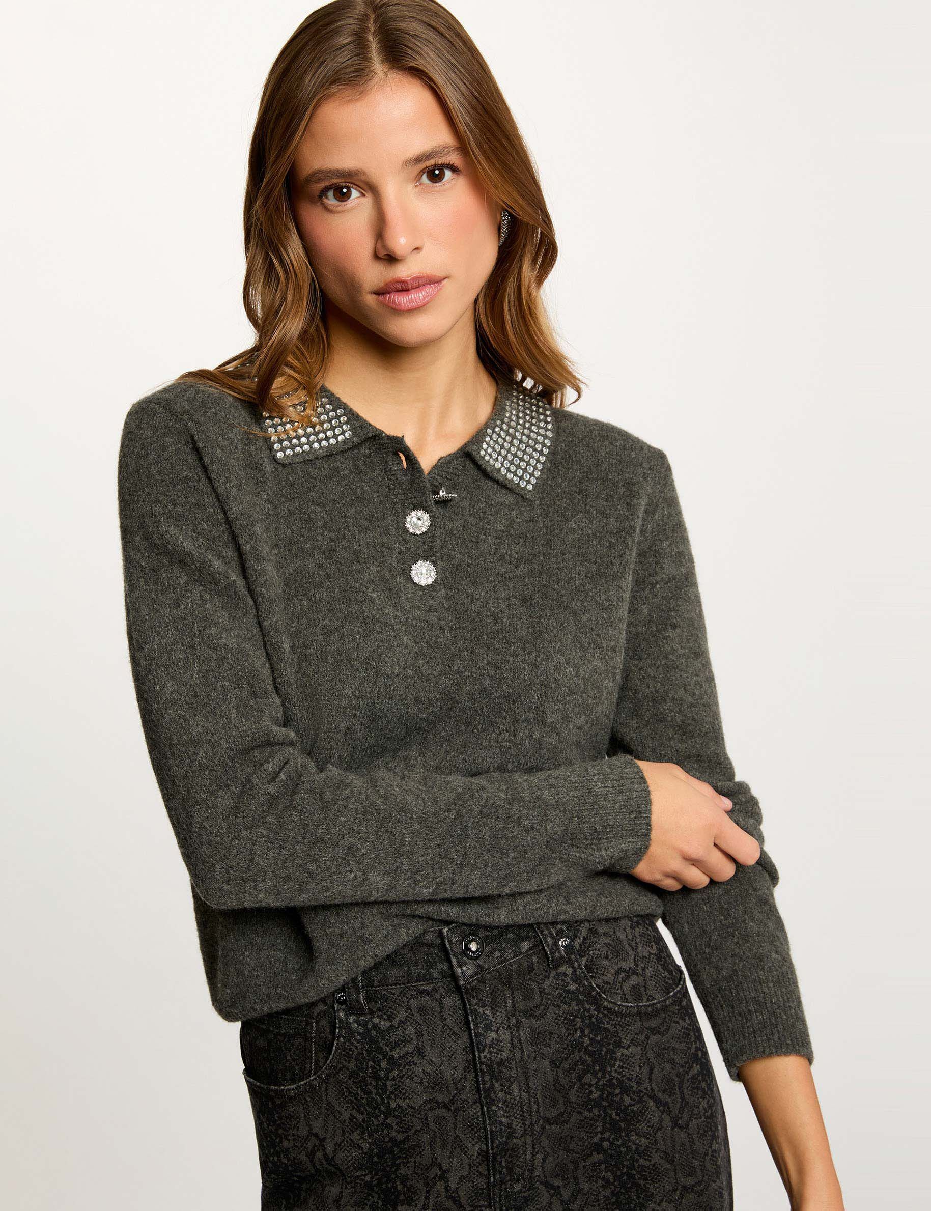 Pull ajusté col à revers femme