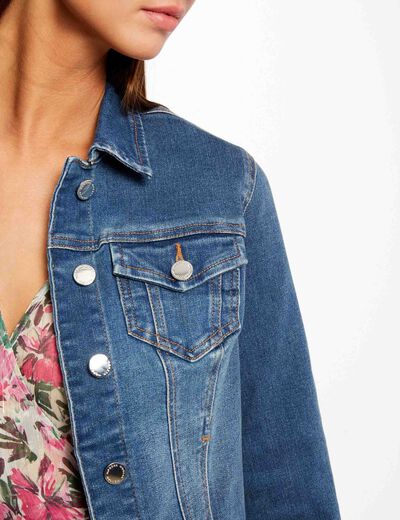 Veste droite boutonn&eacute;e en jean denim stone femme